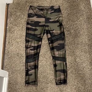 Camo Yoga Pants NWOT